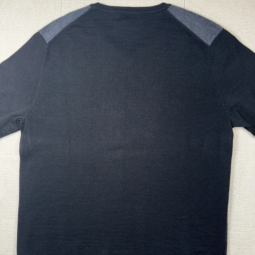 Calvin Klein Sweater Mens Medium‎ Black Striped V-Neck Merino Wool Blend Knit